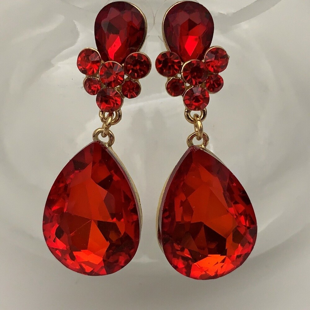 Teardrop Dangling Earrings‎ Red Rhinestones Gold NWOT